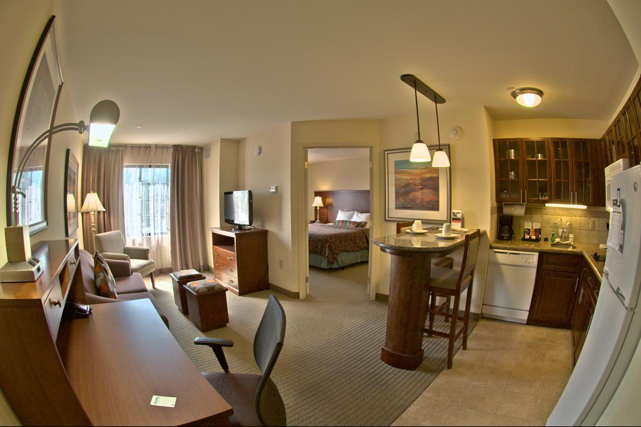 Staybridge Suites East Stroudsburg - Poconos By Ihg Esterno foto
