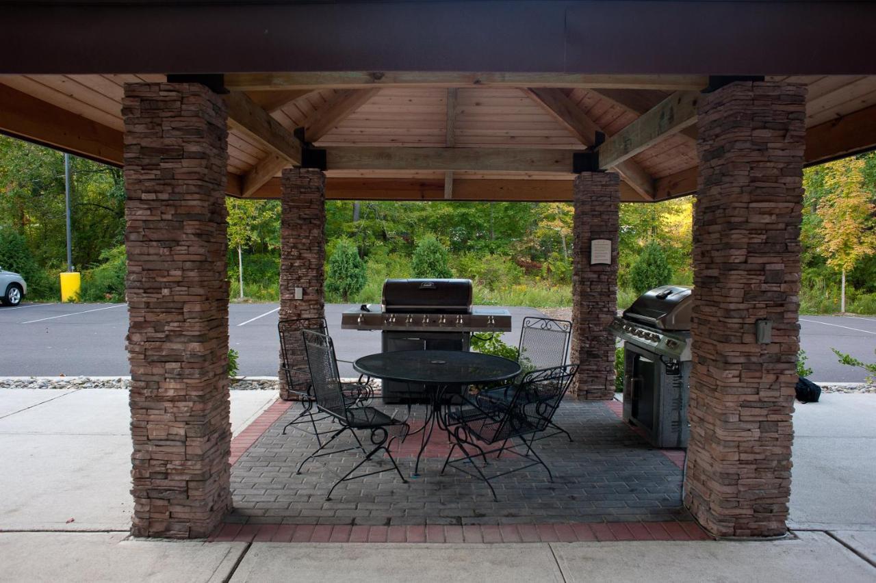 Staybridge Suites East Stroudsburg - Poconos By Ihg Esterno foto